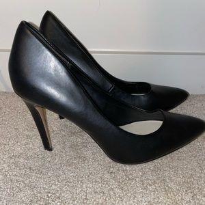 Black closed toe heels